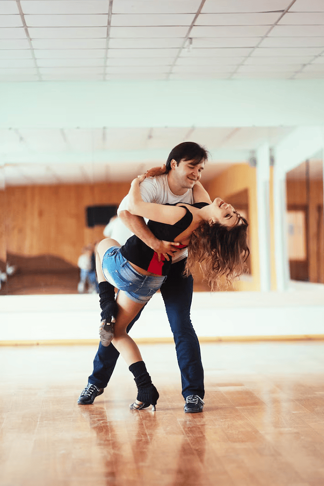 Salsa Dance Classes 11